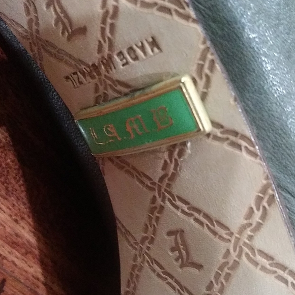 L.A.M.B platform green lace up heels - Picture 10 of 13